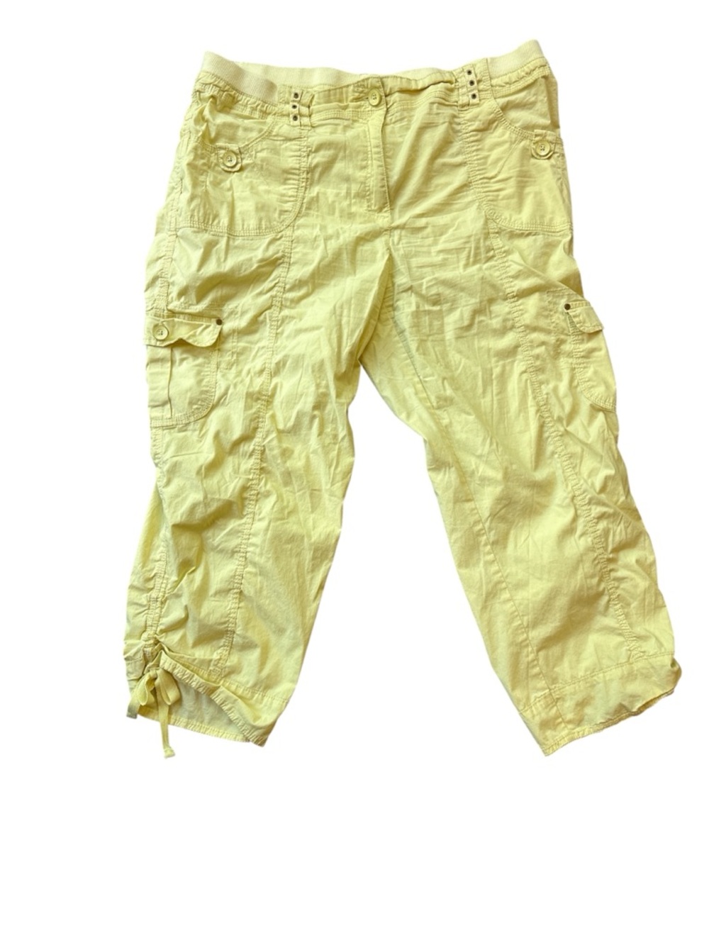 Chico's Light Lemon Cargo Capri Pants